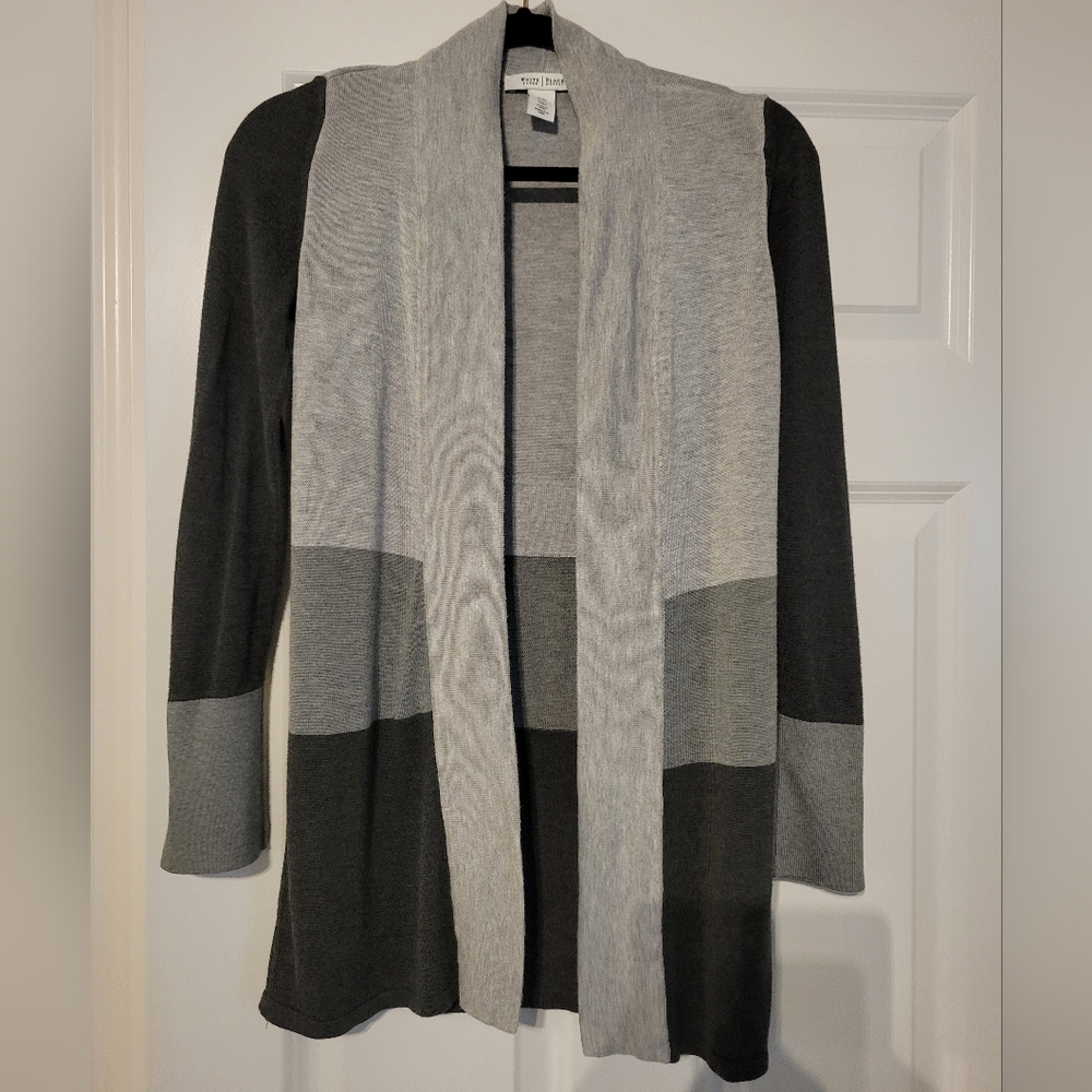 Whitehouse Blackmarket Sweater